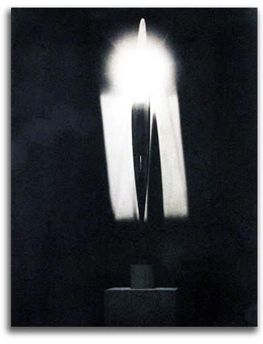 amer01-brancusi Image of Brancusi sculpture.
