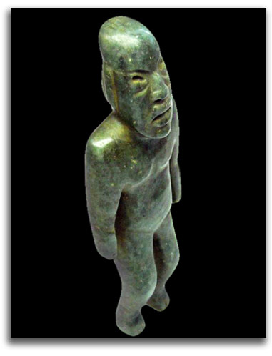 olmec_shaman-3a Image of Olmec Shaman figure.