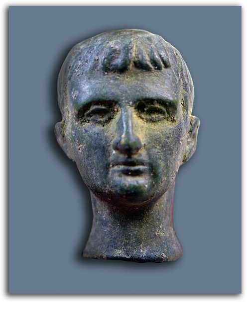 roman_head-04 Image of Roman head.