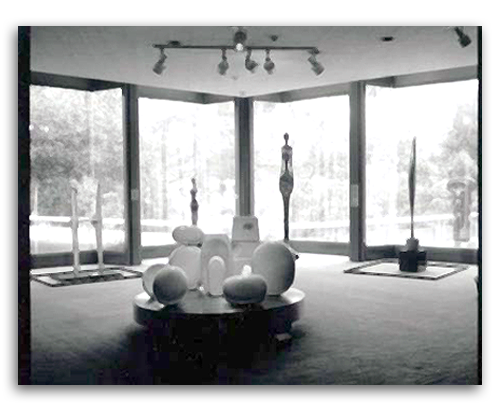 sac-duchamp-1991-1 Image of 'Impossible realities' exhibit, 1991.