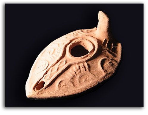 Image of Roman oil lamp replica.